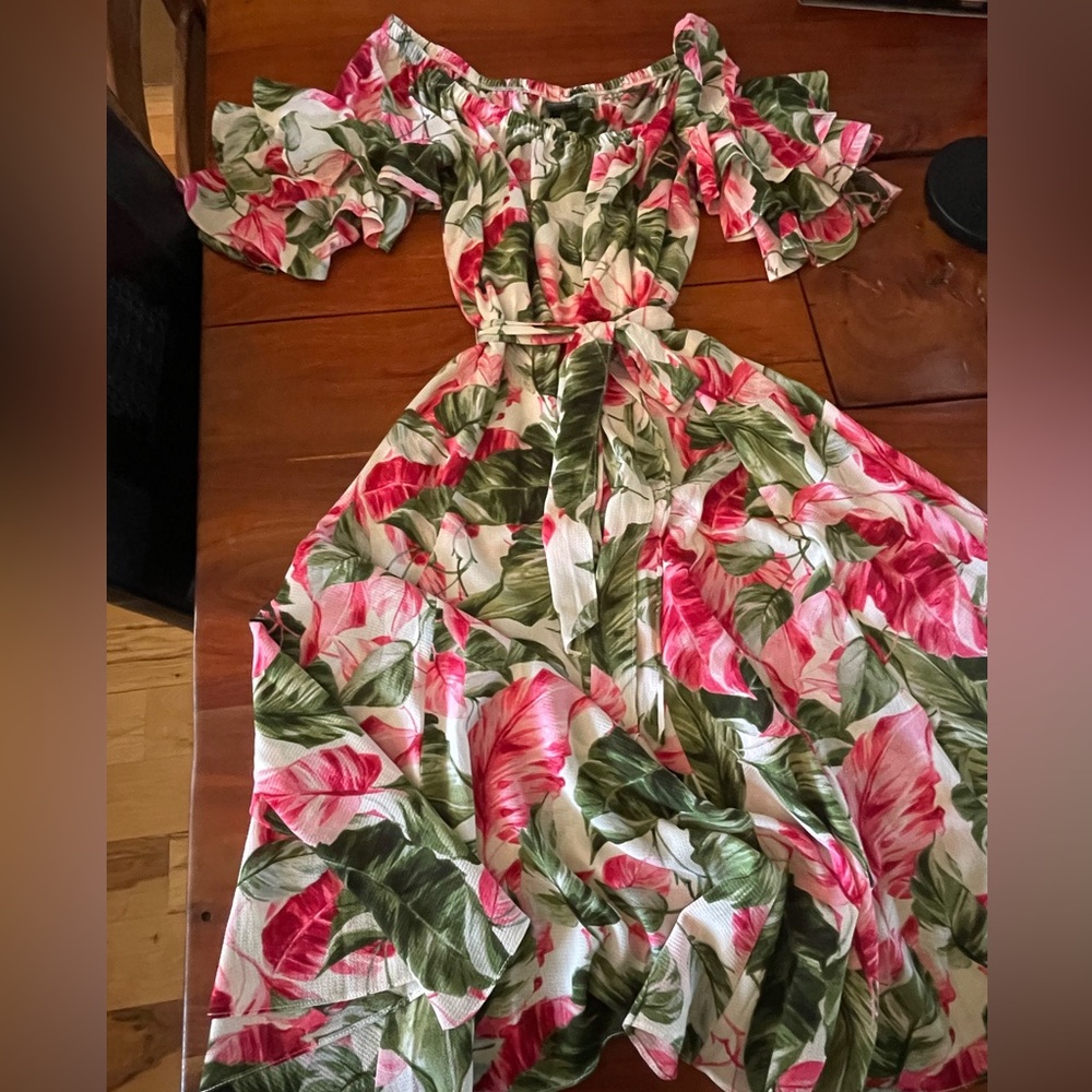 Gabby Skye Palm Floral Dress - Size 14
